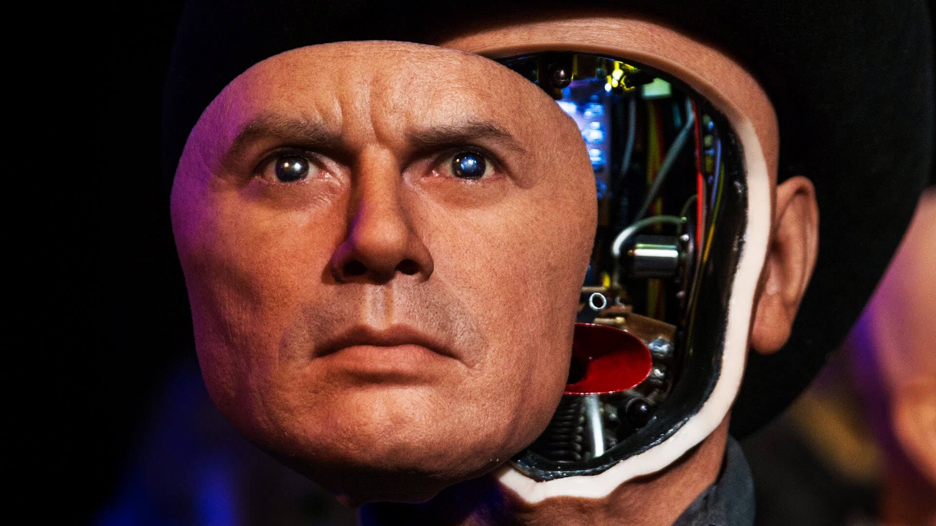 Ator Yul Brynner na versao original de Westworld Onde Ninguem tem Alma