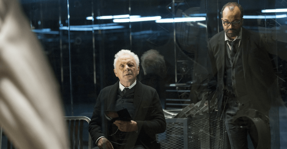 Anthony Hopkins e Jeffrey Wright na serie WESTWORLD, adaptacao do filme classico