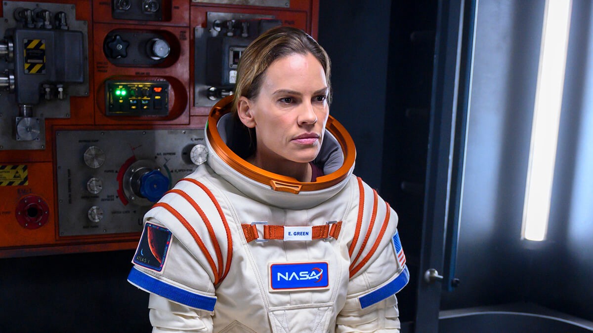 Hilary Swank na série Away da Netflix